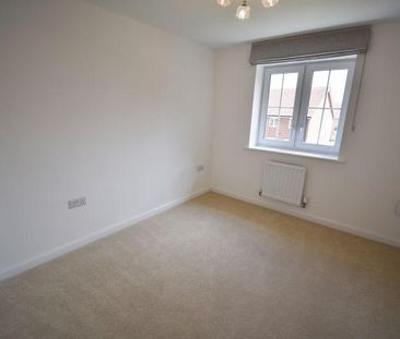 3 bedroom terraced house to rent - Photo 6