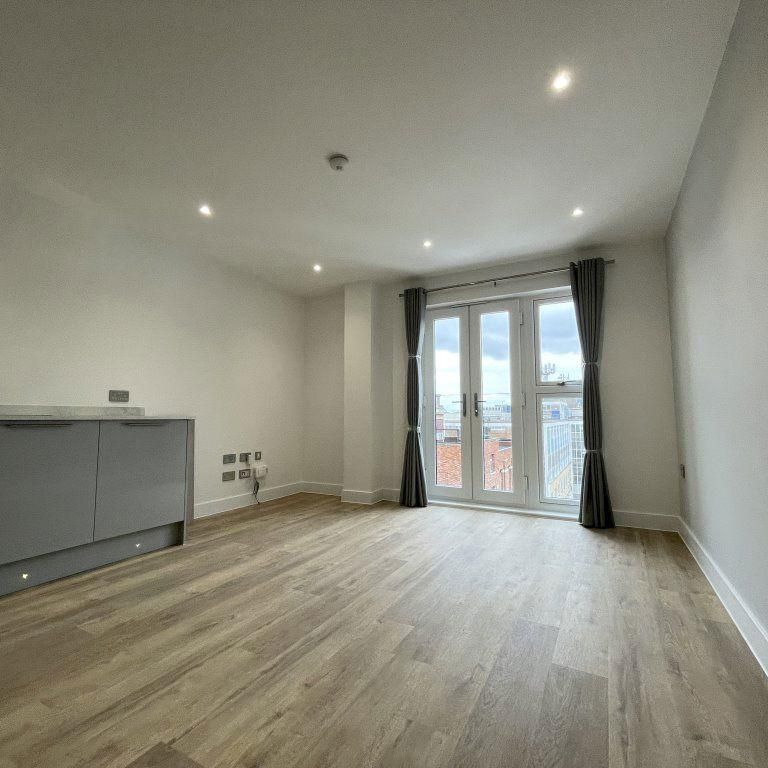 1 bedroom apartment to rent - Photo 1