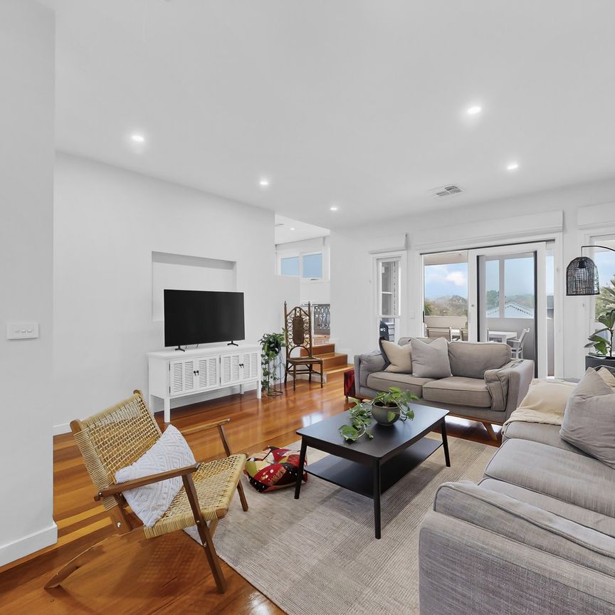 Versatility and Space in a Premium School Zoned Pocket - Photo 1