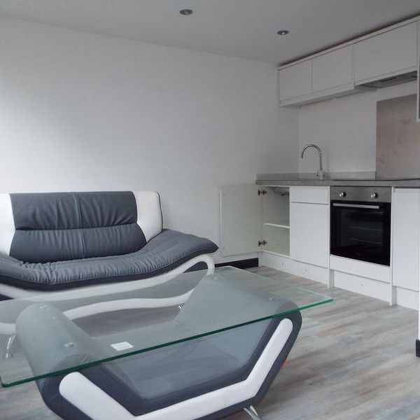 2 bedroom apartment to rent - Photo 1