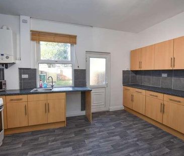 First Avenue, Hindley, Wigan, WN2 - Photo 1