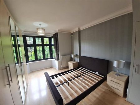 Greystoke Lodge, Hanger Lane, London W5 - Photo 4