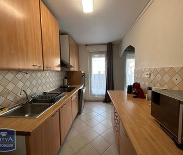 Location Appartement 4 pièces 77m² TRAPPES 78190 - Photo 5