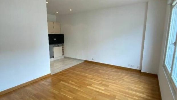 LOCATION THIONVILLE F2 PROCHE GARE CUISINE EQUIPEE STATIONNEMENT - Photo 1