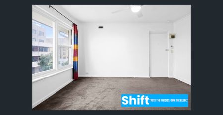 Shifting to St Kilda? Get in before Christmas - Photo 5