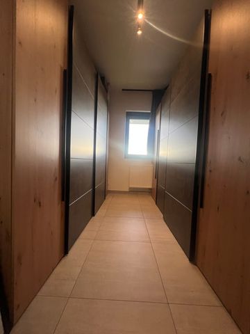 Appartement te huur - Photo 2