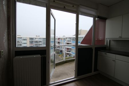 Te huur: Appartement Raadhuislaan 100 in Spijkenisse - Photo 5