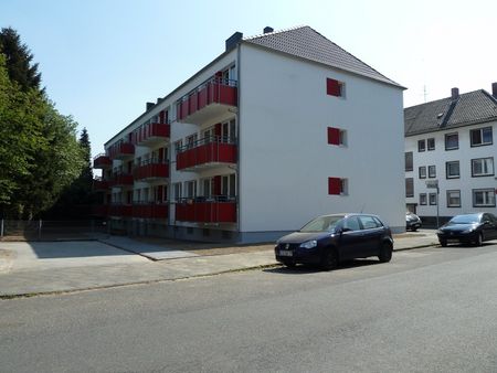 Drei-Zimmer-Wohnung mit Balkon!! - Photo 2