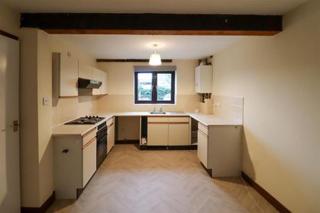 2 bedroom end of terrace house to rent - Photo 5