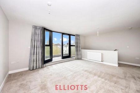 4 bedroom terraced house to rent - Photo 3