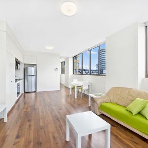 608/2 Victoria Park Parade, Zetland - Photo 2
