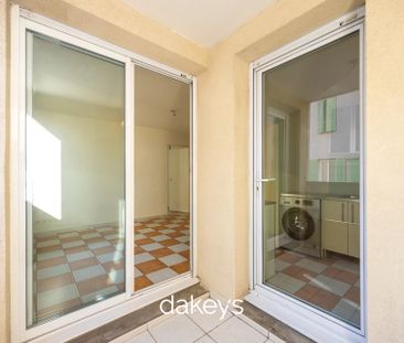 Location Appartement 2 pièces 35m² MARSEILLE 8ème - Photo 4