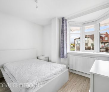 Riverview Road, Epsom - Photo 3