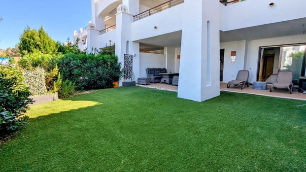 Alquiler de piso en Calle Casares Golf Garden s/n - Photo 1