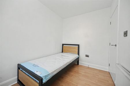 65 Olympia Drive, Belfast, BT12 6NG - Photo 4