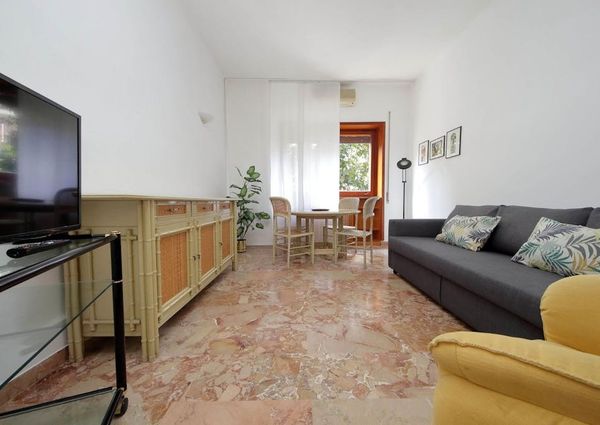 Via Fossato di Vico, Rome, Lazio 00100