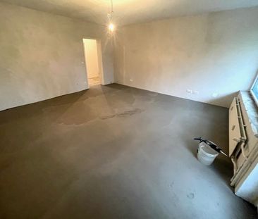 Charmante 3-Zimmer-Wohnung mit Renovierungspotenzial! - Photo 1