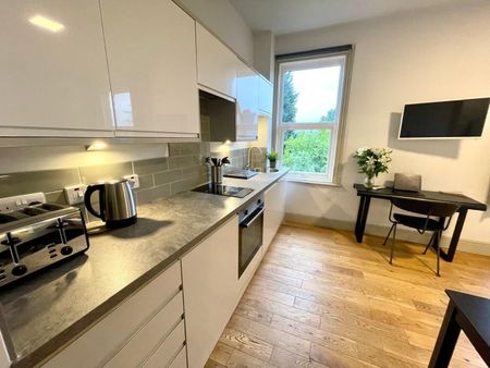 Woodhurst Road, Moseley, B13 - Photo 5