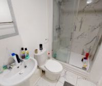 5 Flat 1 Headingley Avenue, Leeds, LS6 3EP - Photo 5