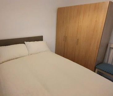 4 bedroom house to rent - Photo 4