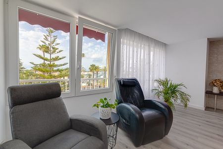 4 Bed Apartment for Rent in Torrevieja - Photo 2