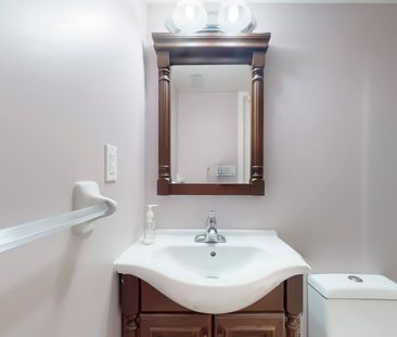For Lease - 48 Goldenwood Crescent, Markham, Ontario - Photo 5