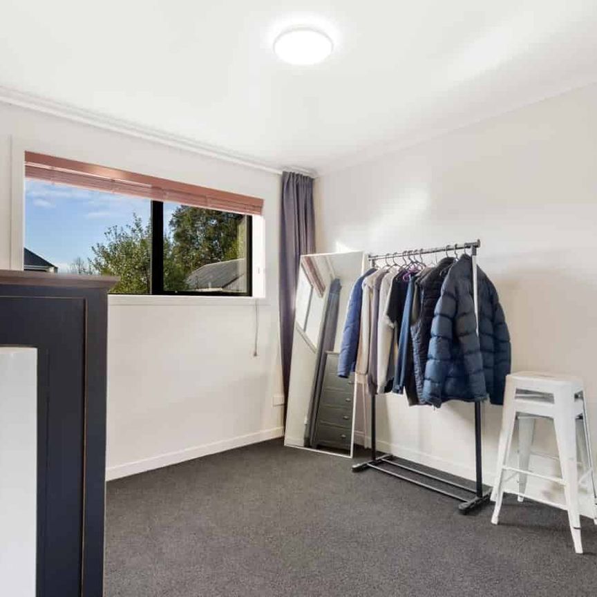 A Gore Gem - Photo 1