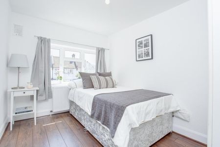 Room in a Shared House, Cecil Road, W3 - Photo 4