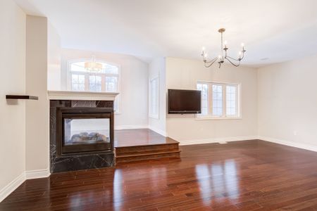 For Lease - 93 William Bowes Boulevard, Vaughan, Ontario - Photo 4