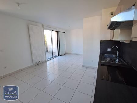 Location Appartement 3 pièces 59m² ST CYR SUR LOIRE 37540 - Photo 2