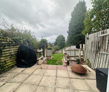 2 bedroom house to rent - Photo 1