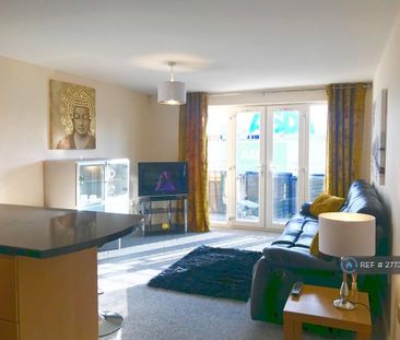 2 bedroom flat to rent - Photo 4