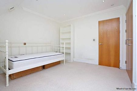 5 bedroom property to rent in Brentford - Photo 4