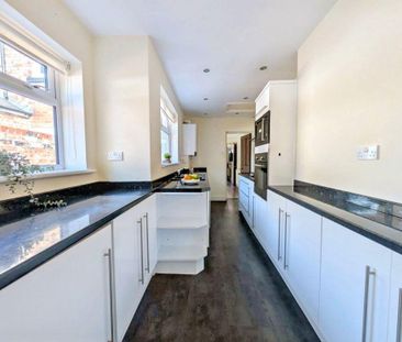 2 bed terraced house to rent in TS20 - Photo 3