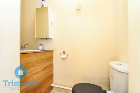 3 bed Mid Terraced House for Rent - Photo 5