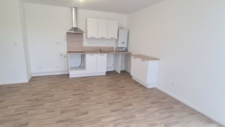 Location Appartement 3 pièces 67m² ST JEAN DE LA RUELLE 45140 - Photo 4