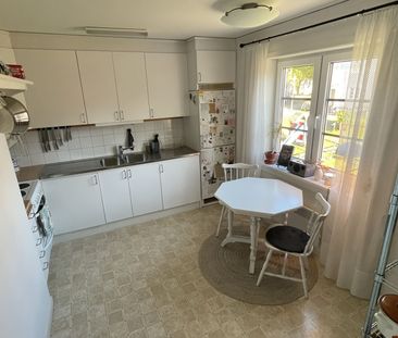 Marmaberget: Ljus fin tvåa, en trappa upp - Foto 5