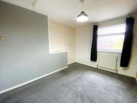 2 bedroom terraced house to rent - Photo 2