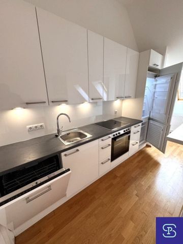 Provisionsfrei: Schöne 57m² DG-Wohnung mit Einbauküche und Lift - 1050 Wien - Foto 3