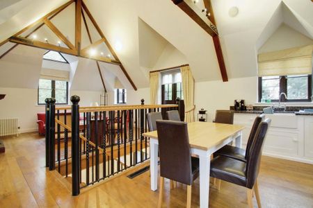3 bedroom detached house to rent - Photo 4