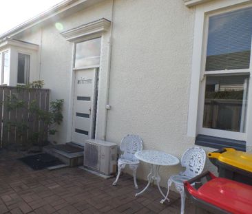 One bedroom unit, located in a secure complex, complete with an ele... - Photo 6