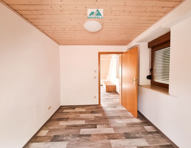 4-Zimmerwohnung in Gundelsheim nahe der Weinberge wartet auf Sie! - Photo 1