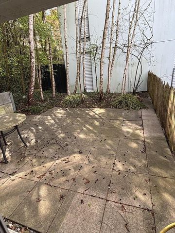 Grosszügige 1-Zimmerwohnung mit Sitzplatz - Photo 3