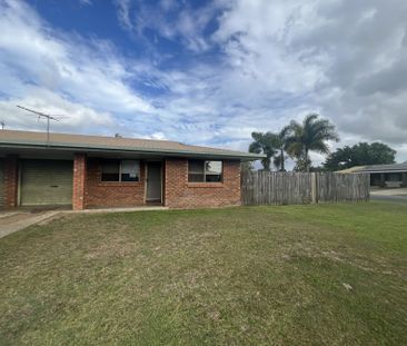 Fully Airconditioned 2 Bedroom Unit Ideally Located to Mt Pleasant ... - Photo 3