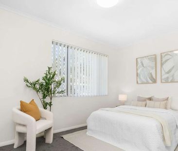 SPARKLING APARTMENT IN THE HEART OF CAMPSIE - Photo 2