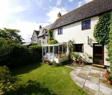 4 bedroom semi-detached house to rent - Photo 6