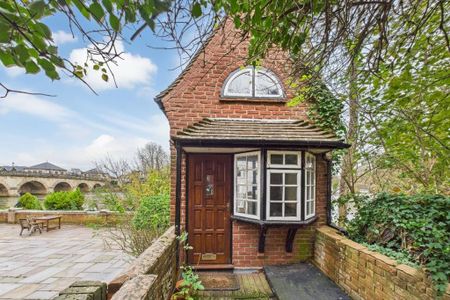 1 bedroom detached house to rent - Photo 5