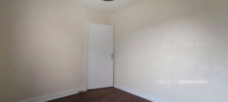 Maison à Louer Blanzay - Photo 2