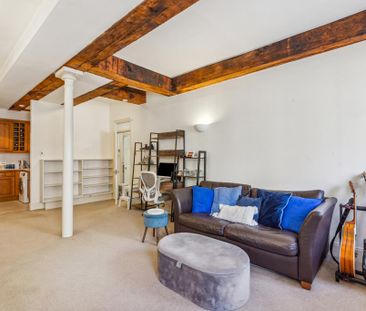 1 bedroom flat to rent - Photo 6