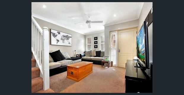 Sun Filled Home - Photo 1